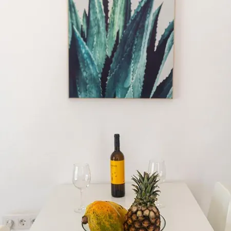 Panelos A2 A3 Apartment